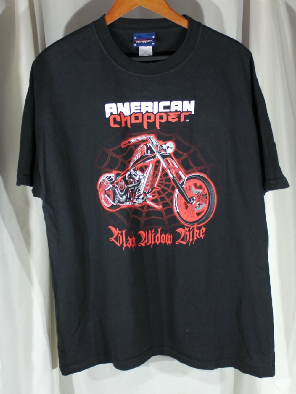 2004 American Chopper Black Widow Motorcycle Graphic T-Shirt - Size XL